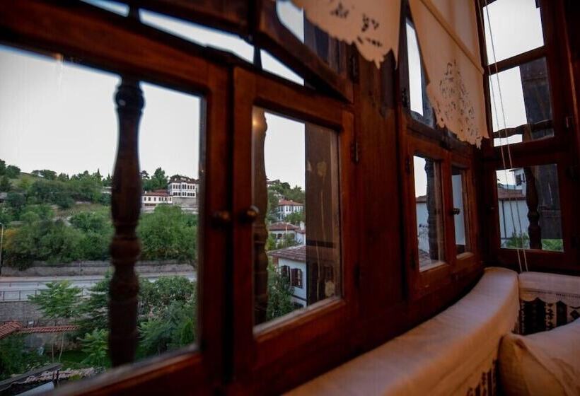 호텔 Kürkçü Konak