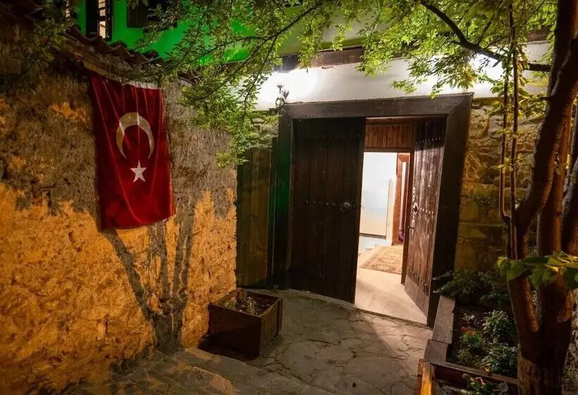 ホテル Kürkçü Konak