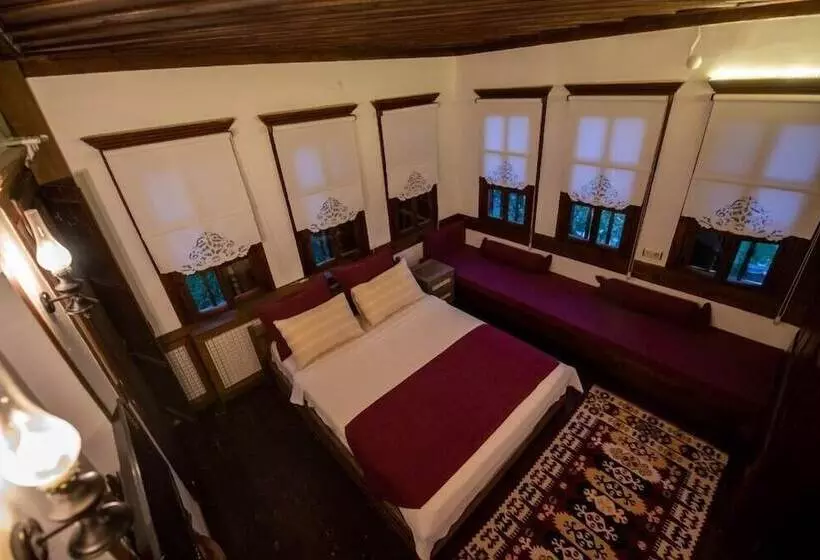 ホテル Kürkçü Konak