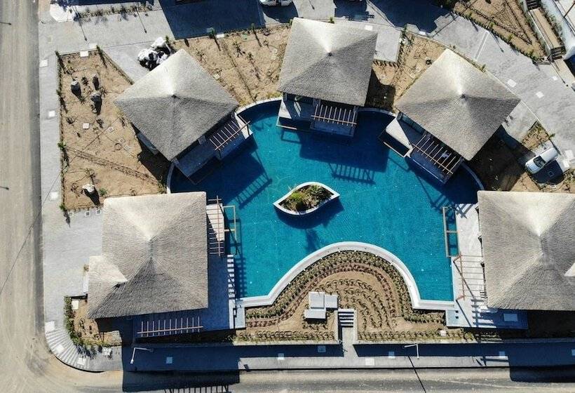 Отель Maldive Holiday Resort