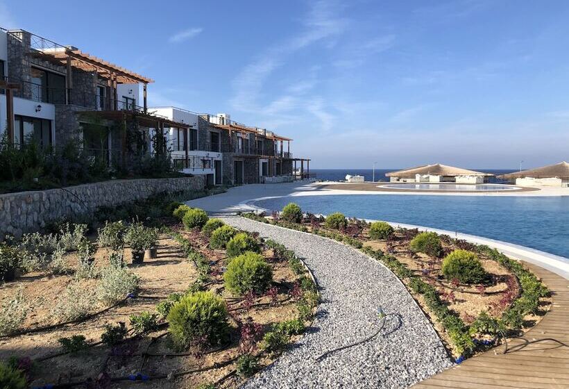 Отель Maldive Holiday Resort