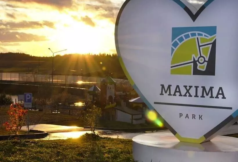 Hotelli Maxima Park