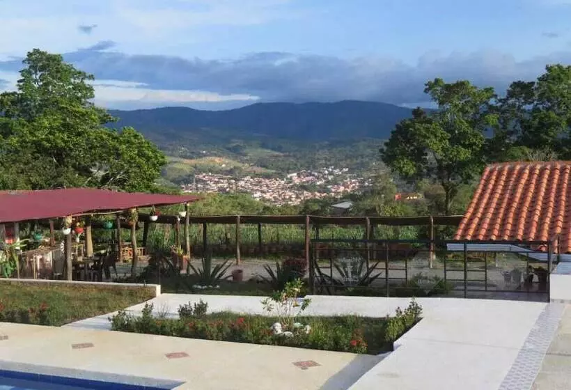 ホテル Mirador De Curiti