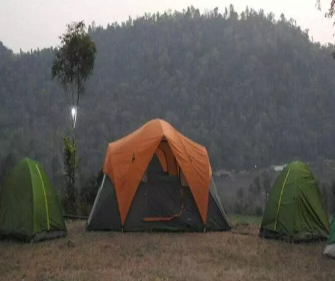 Hotelli Moustache Kamp Kalakund