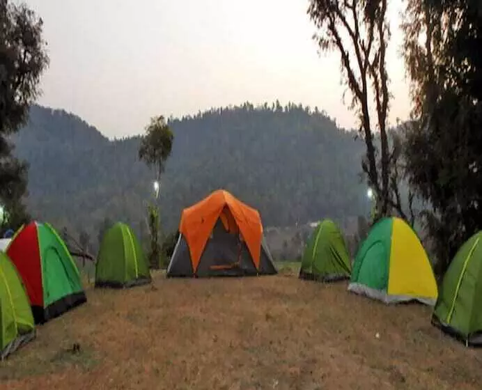 Hotelli Moustache Kamp Kalakund