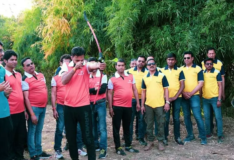 Hotelli Moustache Kamp Kalakund