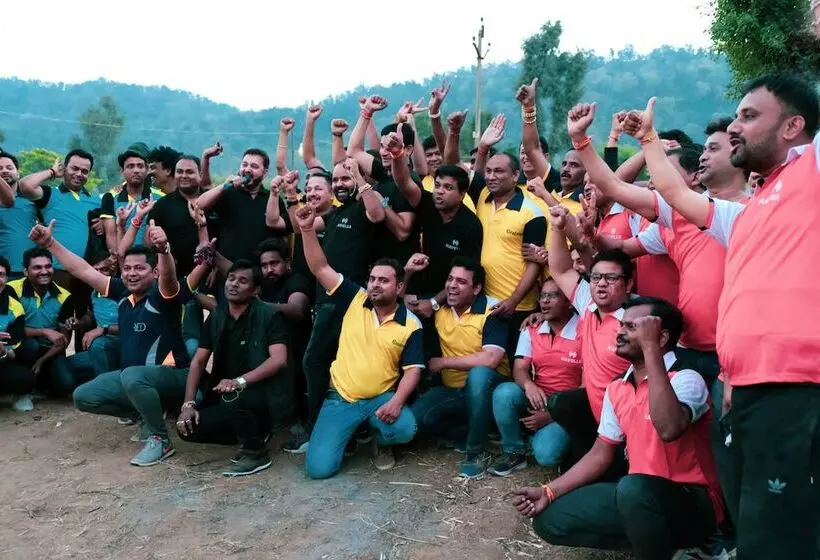 Hotelli Moustache Kamp Kalakund