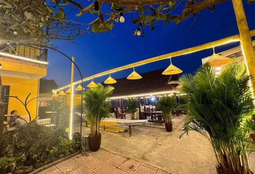 هتل Nana Lee Homestay & Restaurant