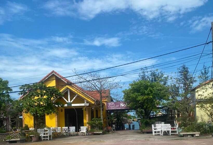 هتل Nana Lee Homestay & Restaurant