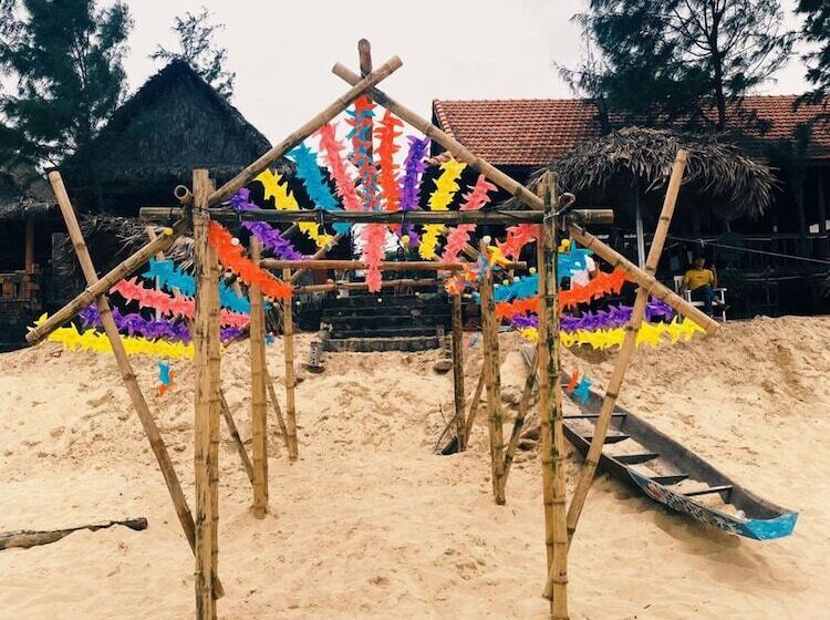 هتل Nana Lee Homestay & Restaurant