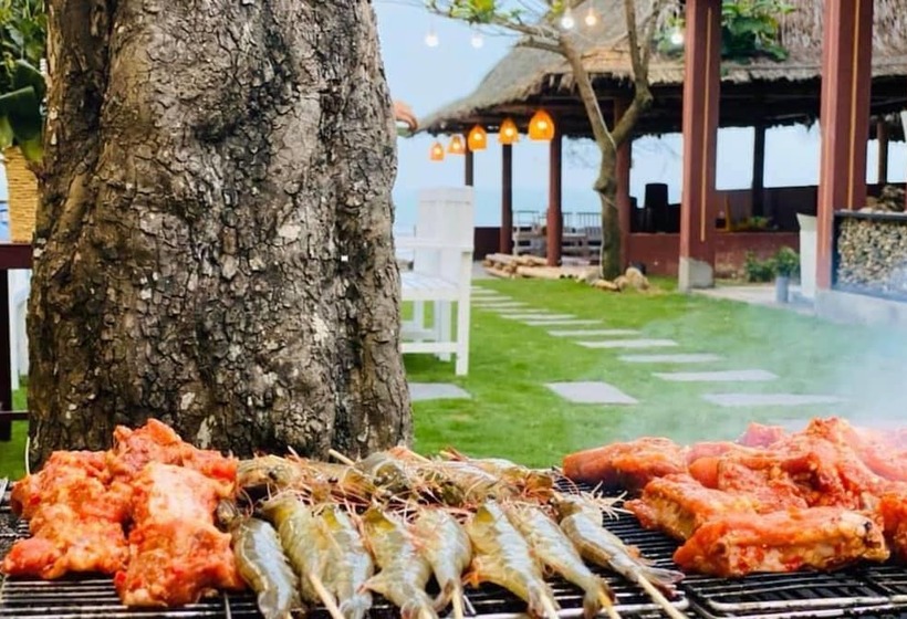 هتل Nana Lee Homestay & Restaurant