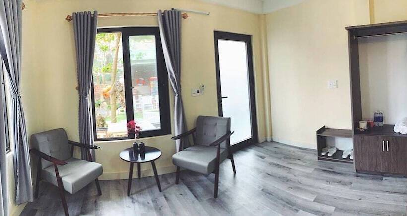 هتل Nana Lee Homestay & Restaurant