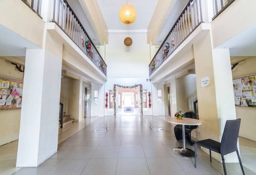 Hotel Reddoorz Plus Near Ck Square Cainta