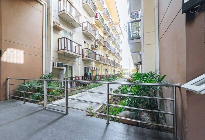 Hotel Reddoorz Plus Near Ck Square Cainta