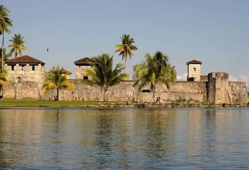 هتل Palmeras Del Río