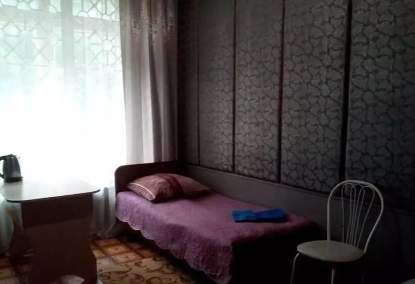 Maxrooms Zdvinsk Sibiria   Hostel