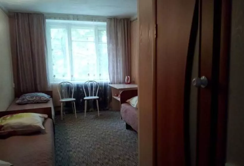Maxrooms Zdvinsk Sibiria   Hostel