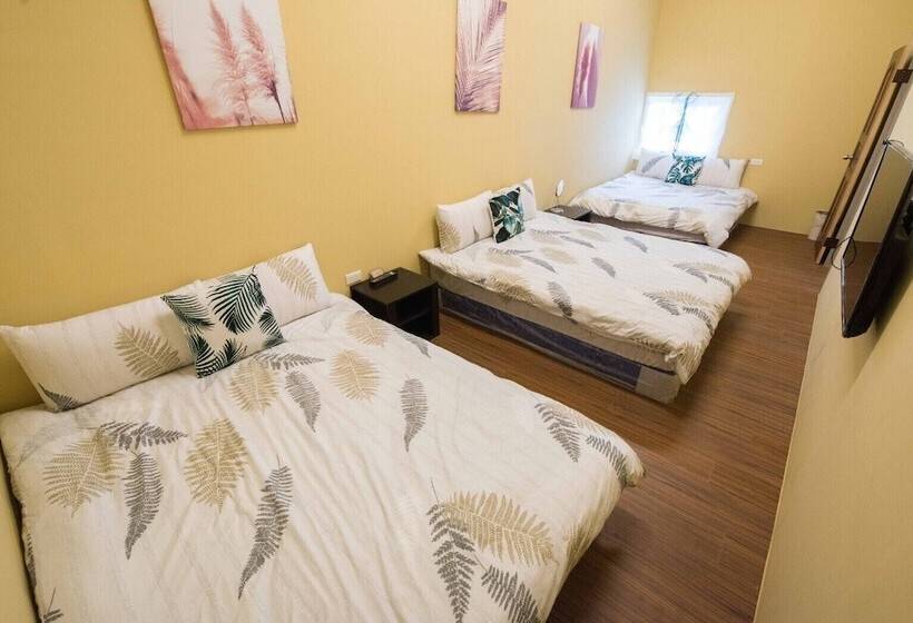 پانسیون 31 Backpack Guest House