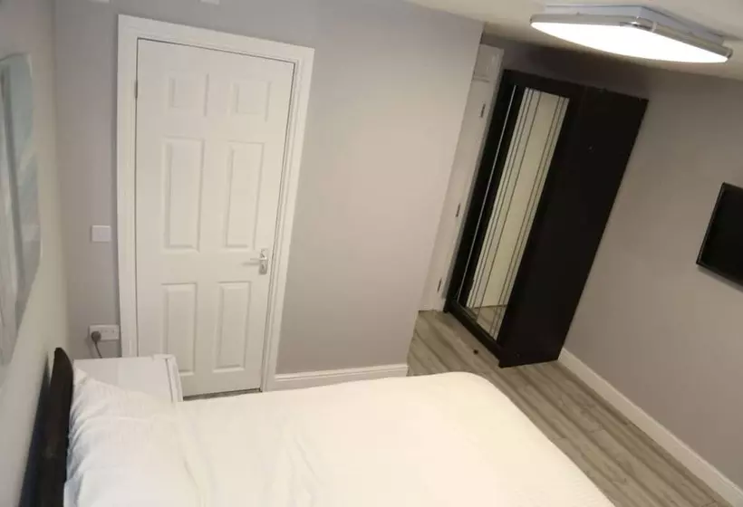 Majatalo Room In House   Aa Guest Room5