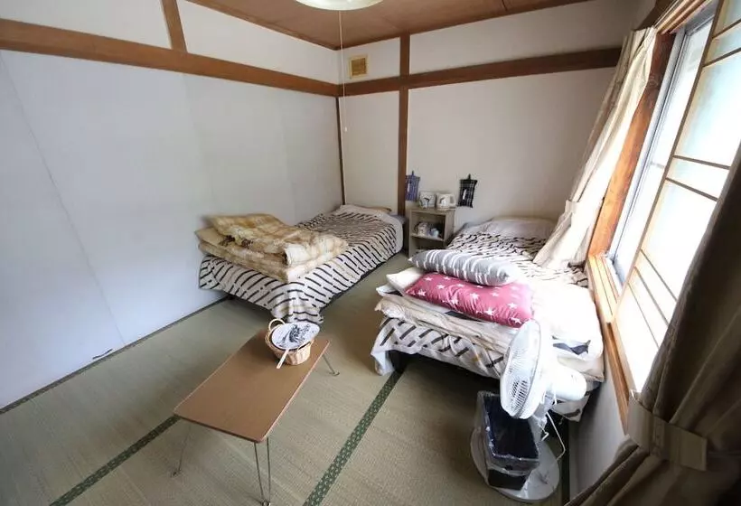 Majatalo Guest House Yamada