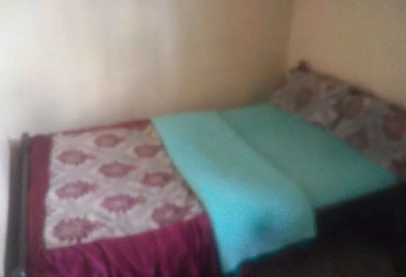 پانسیون Junction Guest House