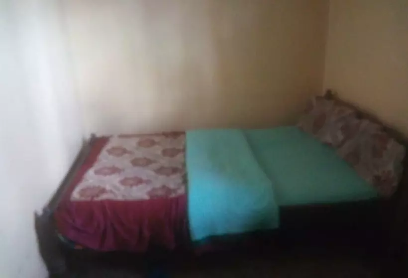 پانسیون Junction Guest House