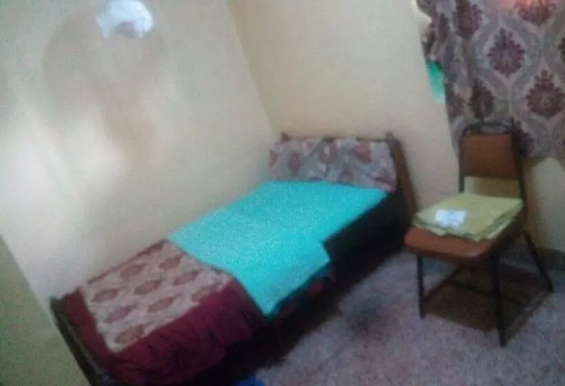پانسیون Junction Guest House