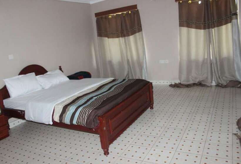 پانسیون Namelok Retreat Centre