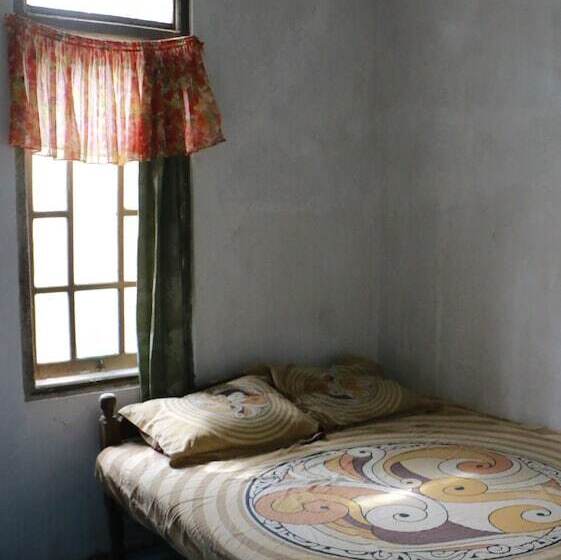 הוסטל Suparman Homestay