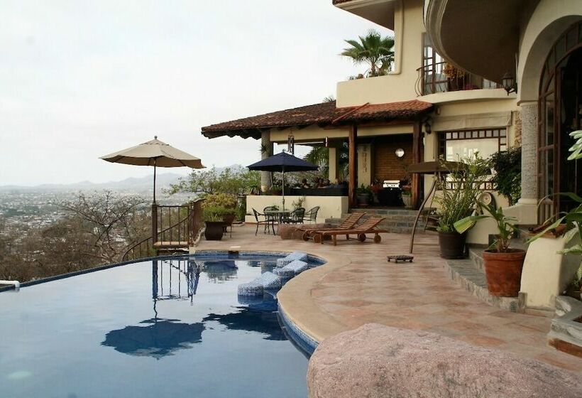 Artes Bed & Breakfast