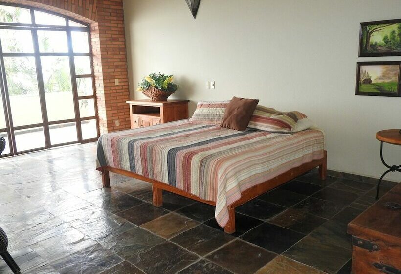 Artes Bed & Breakfast