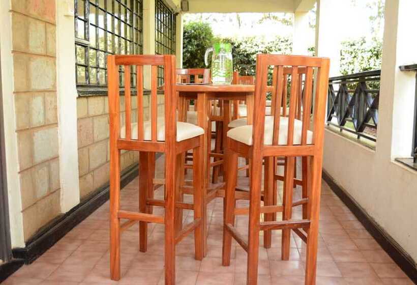 تختخواب و صبحانه Firsthill Haven Accommodation