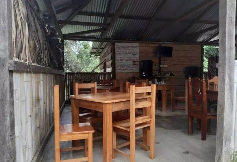 Hotelli Cabaña Luna Roja