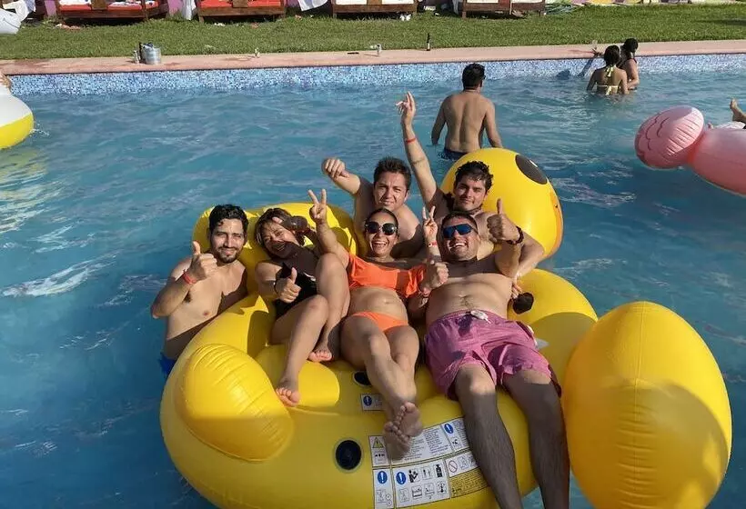 ホテル Club De Playa Dioses Y Reinas