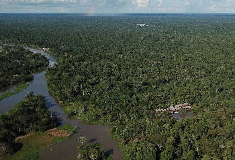 ホテル Grand Amazon Lodge & Tours