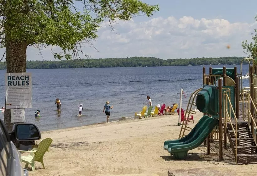 Hotelli Great Blue Resorts   Mccreary S Beach