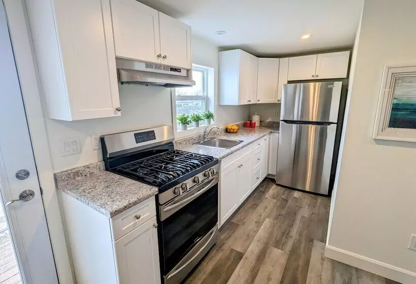 Hotelli Great Blue Resorts   Mccreary S Beach