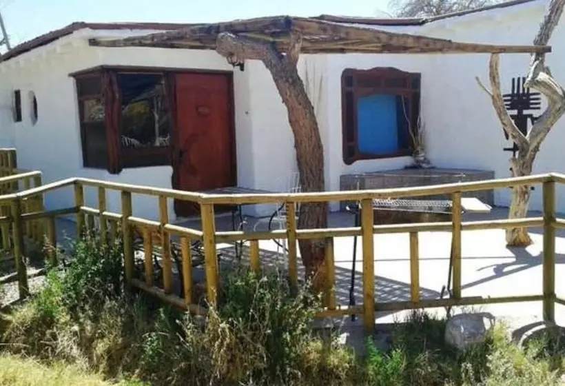هتل Lodge & Expediciones Retour