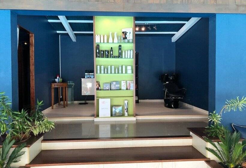 هتل Naina Park Resort