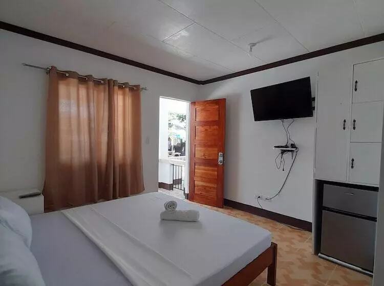 Hotelli Saint John Beach House