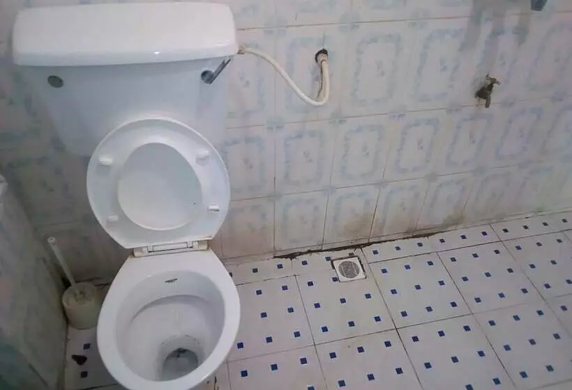 هتل Sareh Guest House