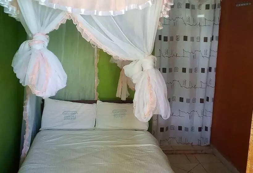 هتل Sareh Guest House