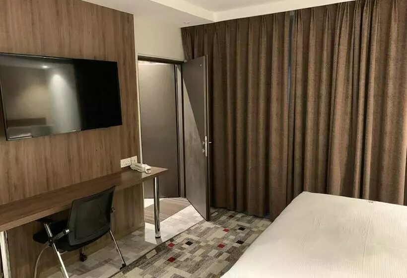 هتل Taidy S Suites   Nakuru