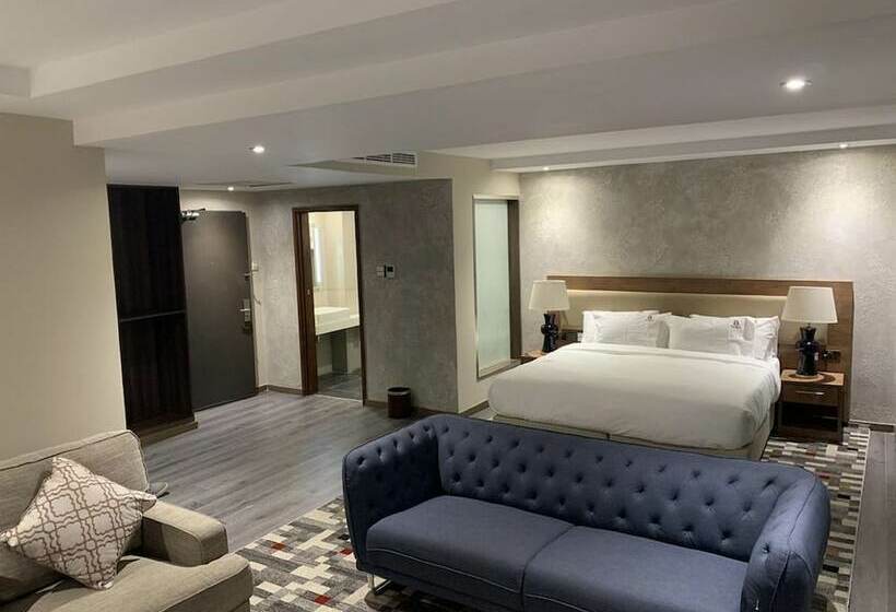 هتل Taidy S Suites   Nakuru