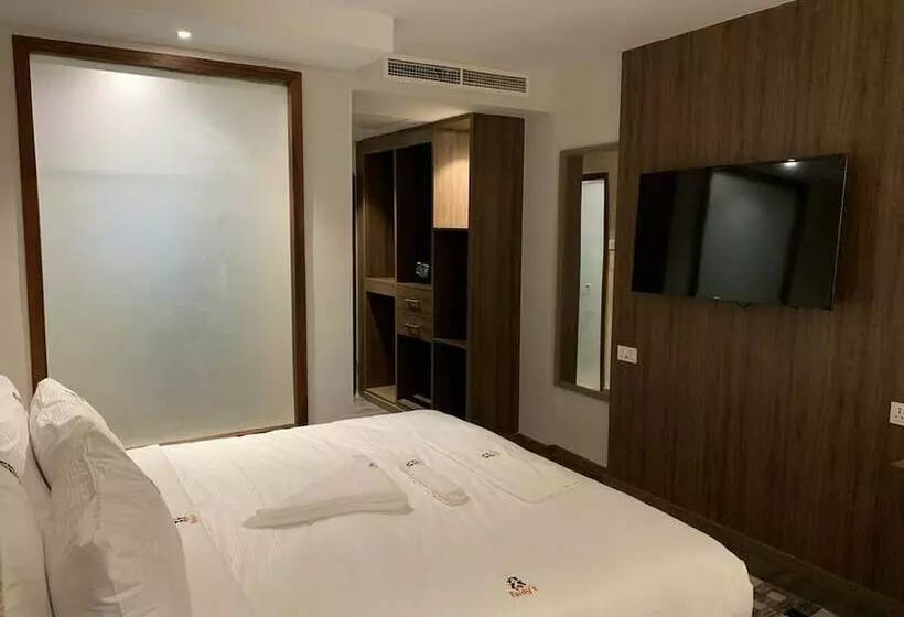 هتل Taidy S Suites   Nakuru