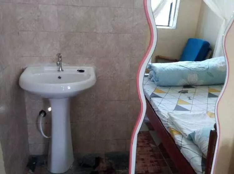 هتل Wonderland Resort