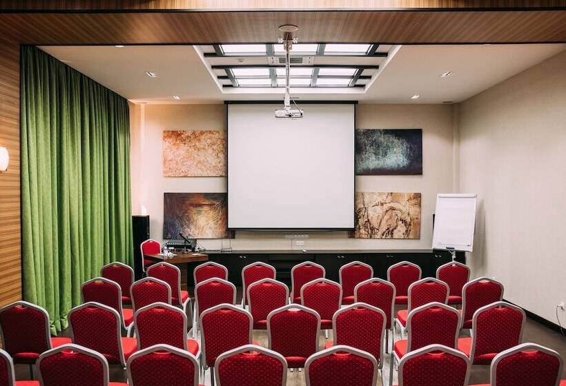 Megapolis Hotel Shymkent