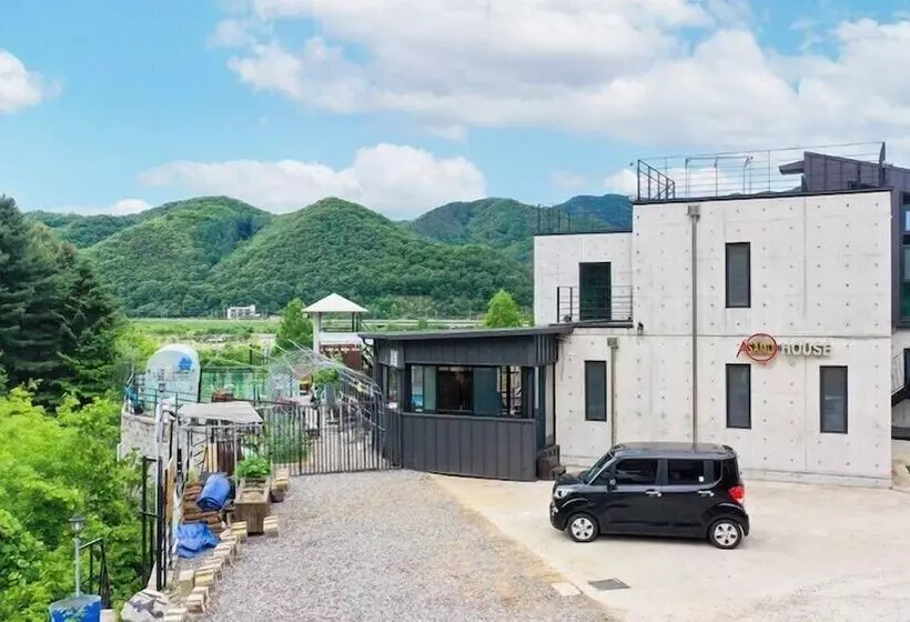 ペンション Asamo Poolvilla