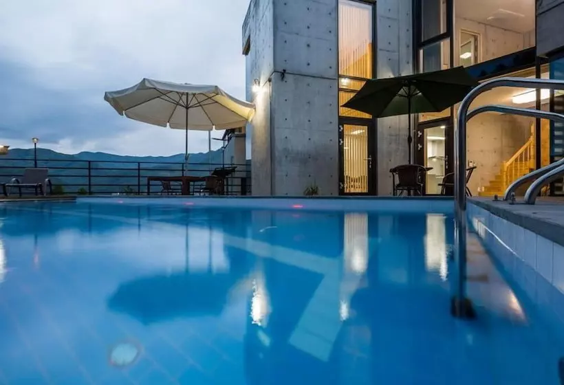 ペンション Asamo Poolvilla