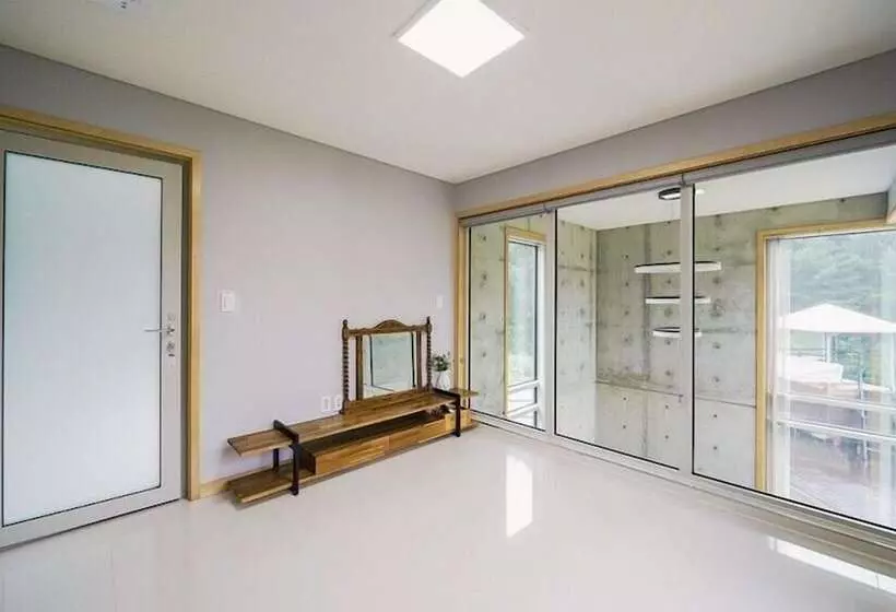 ペンション Asamo Poolvilla